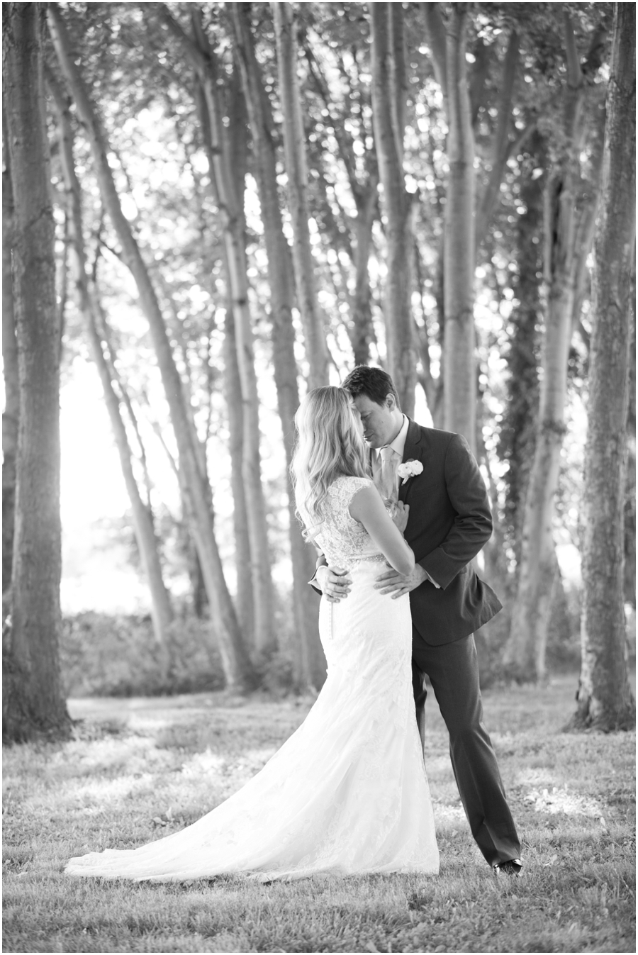 Kent Manor Inn First Look - Eastern Shore Wedding Photographer