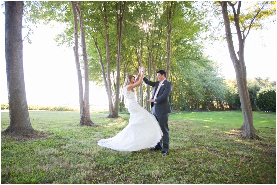 Kent Manor Inn First Look - Eastern Shore Wedding Photographer