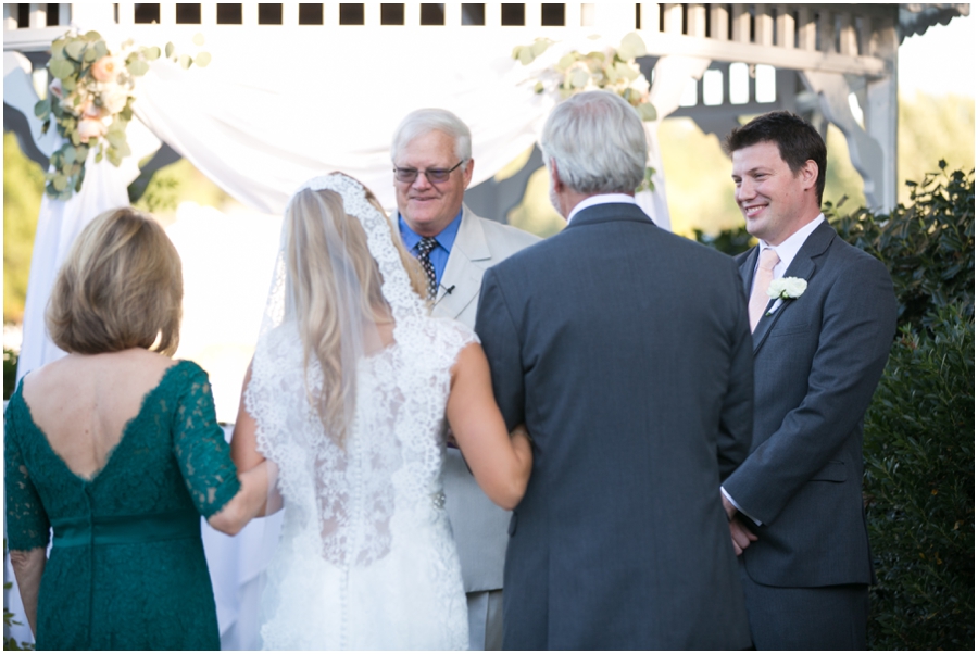 Kent Manor Inn Outdoor Ceremony - Eastern Shore Waterfront Wedding