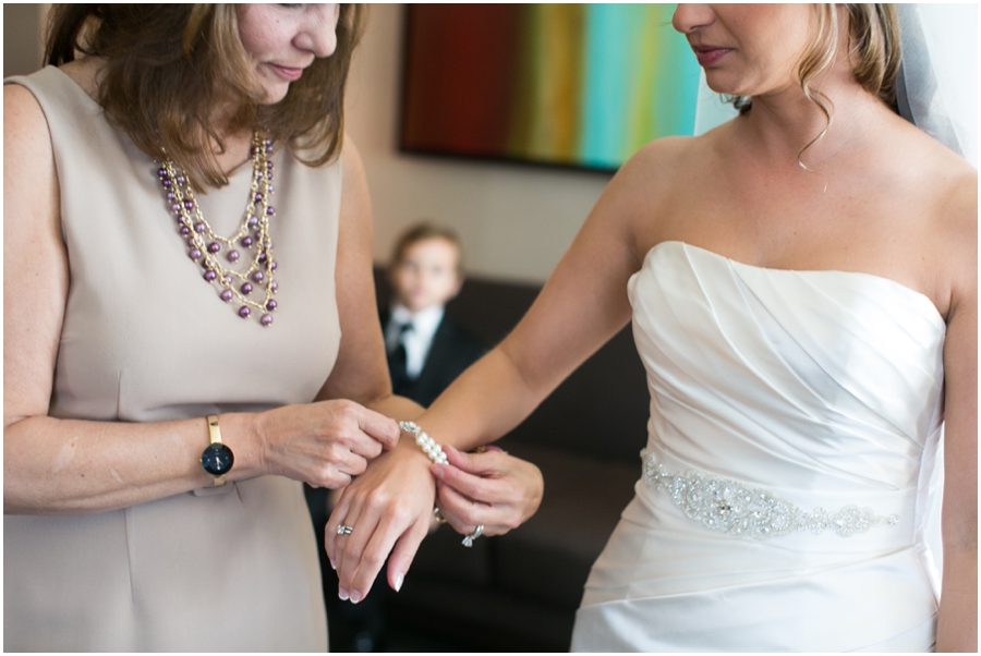 Downtown Westin Annapolis Wedding - Traveling Wedding Photographer