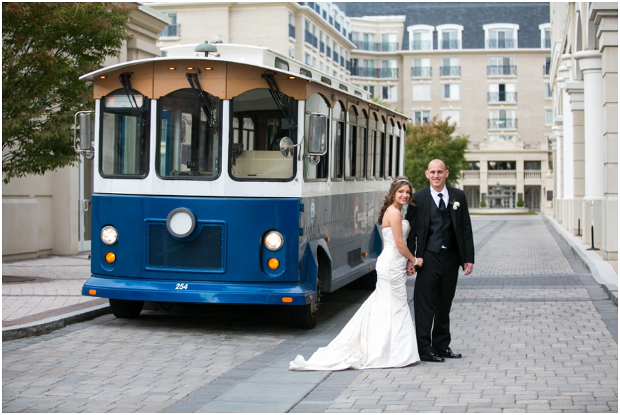 Blue Trolley - Downtown Annapolis Wedding Photographer