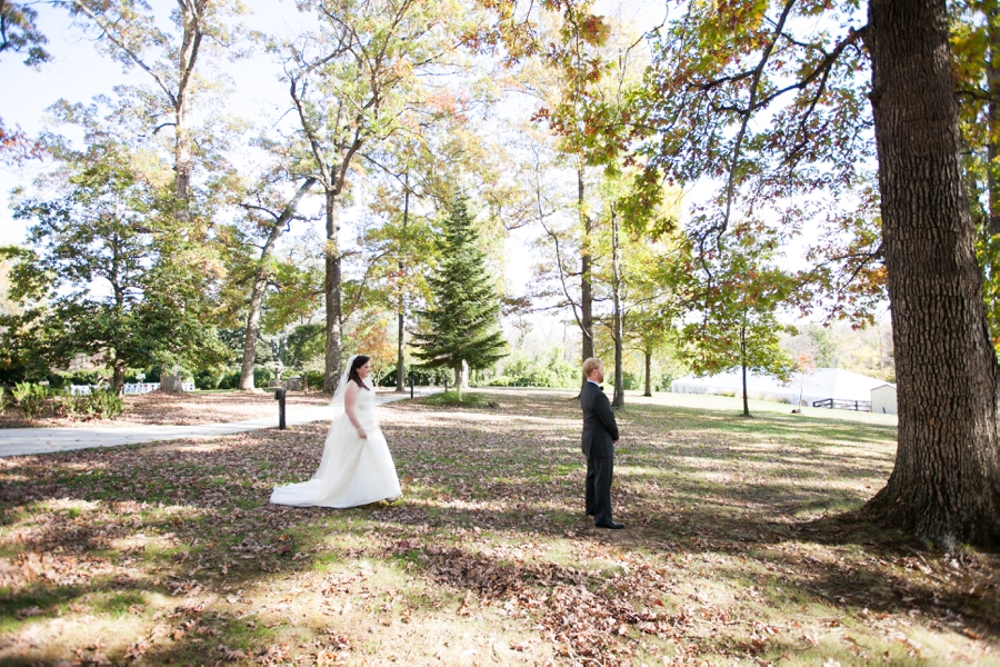 Leesburg VA Bride Groom First Look - Elizabeth Bailey Weddings