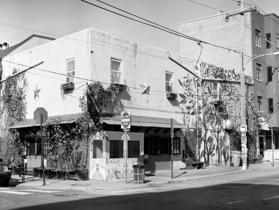 Philadelphia Film Photographer - Honey's Sit n Eat - Northern Liberties Diner