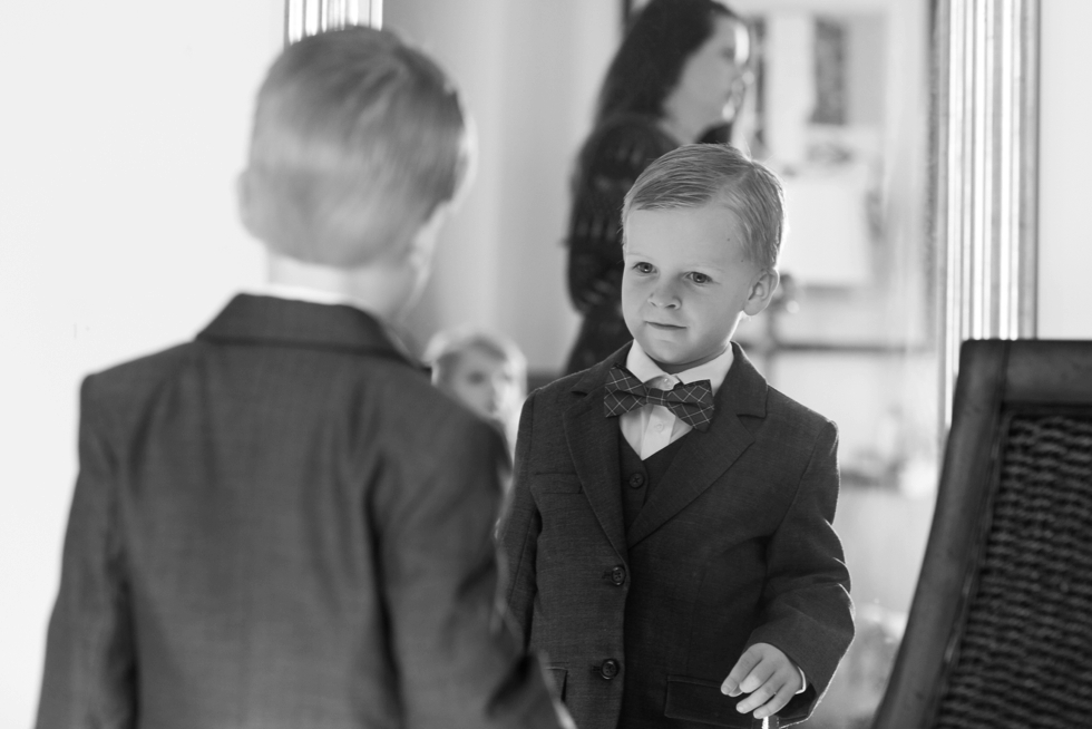 Tidewater Inn wedding photography - Ring bearer bowtie