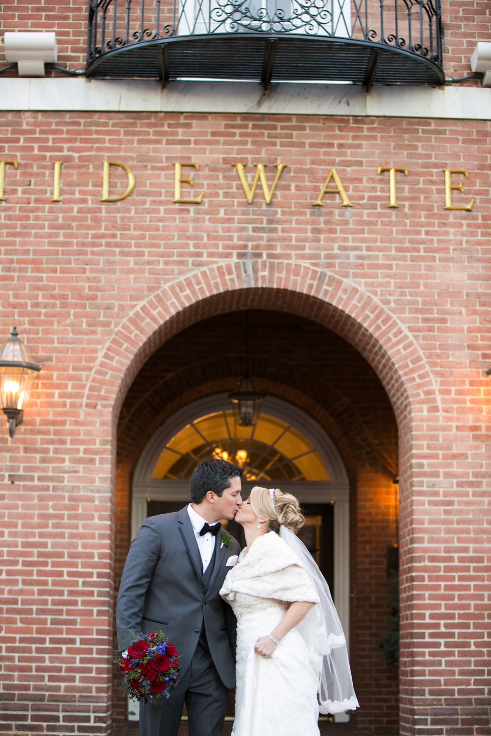 Eastern Shore Wedding Photographer - The Tidewater Inn Easton MD