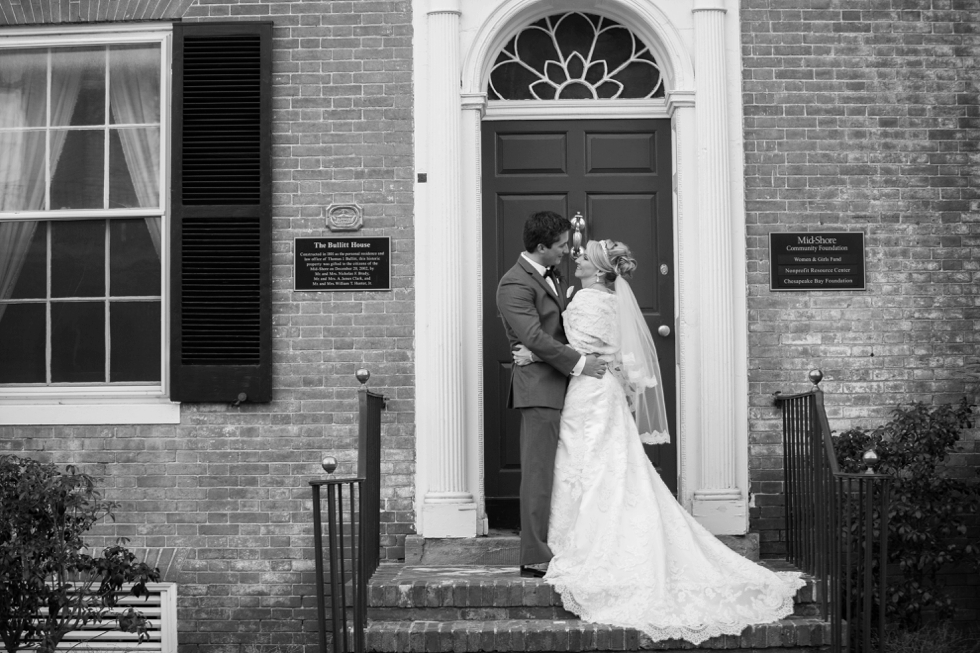 Winter Wedding Photographer - Easton MD Red door