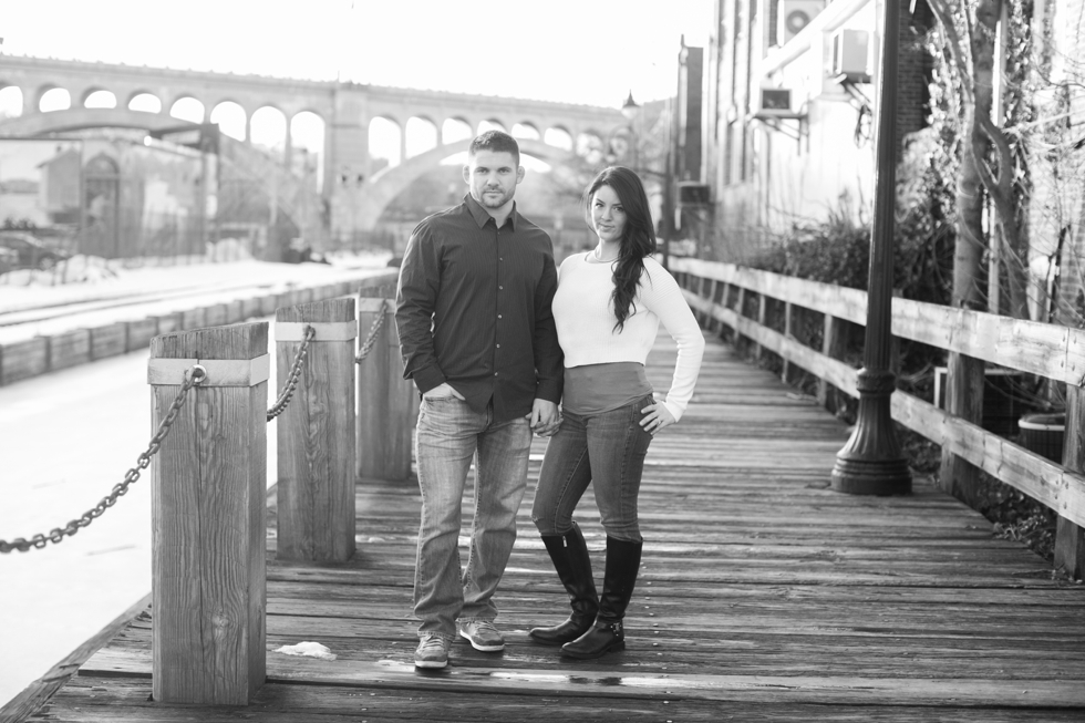 Philadelphia Engagement Photographer - Manayunk Canal