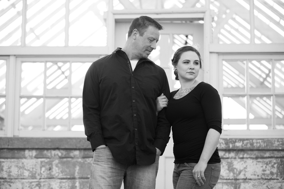 Garden House Engagement Photographer - Philadelphia Wedding