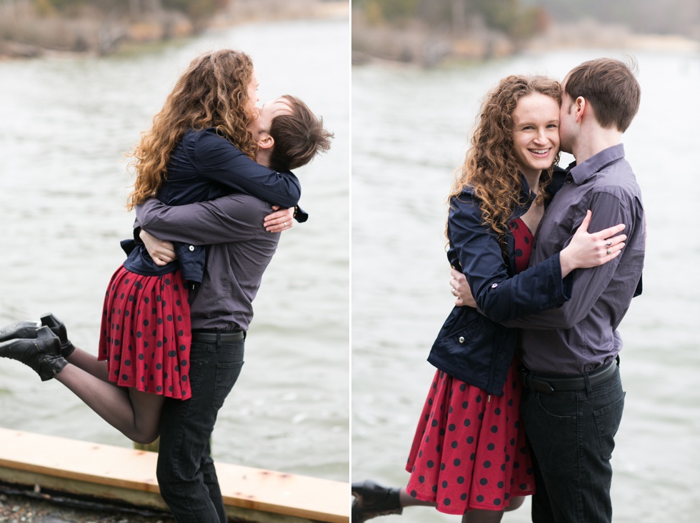 South River Engagement Photographer - Rainy Engagement Session