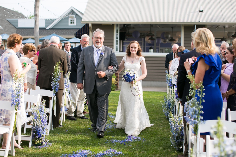 Destination wedding photographer - Chesapeake Bay Beach Club