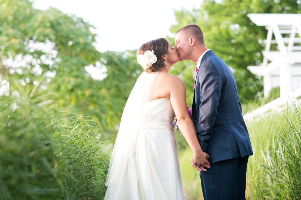 Destination wedding photographer - Chesapeake Bay Beach Club Wedding