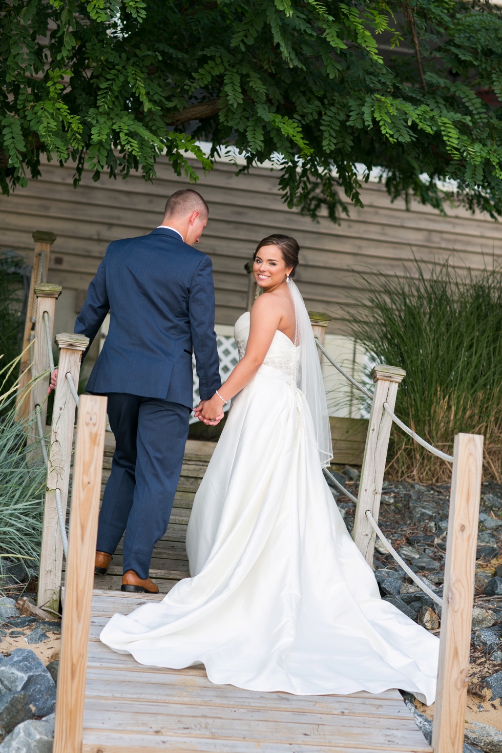 Eastern Shore wedding photographer - Alfred Angelo