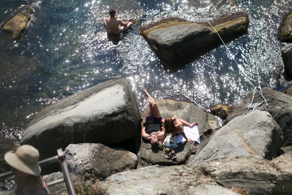 Cinque Terre Riomaggiore - Italian Riviera rock Beach