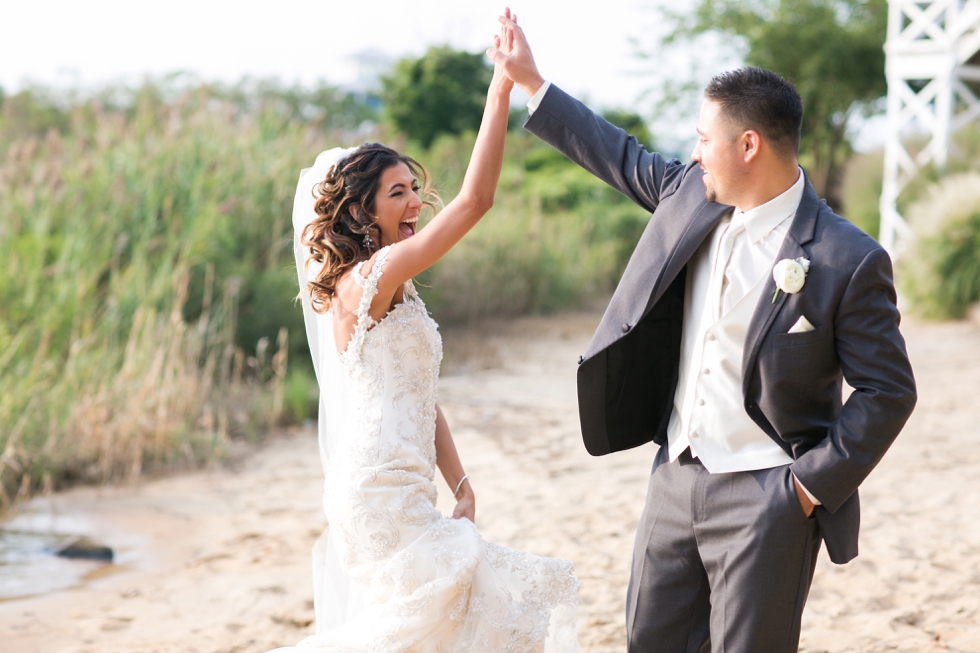 Shore Wedding Photographs - Chesapeake Bay Beach Club