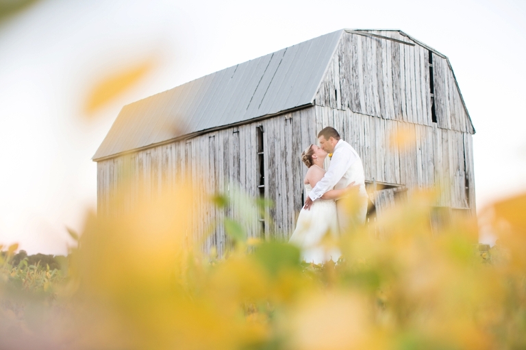 Jennifer Randy Md Family Farm Wedding Photographer Carly