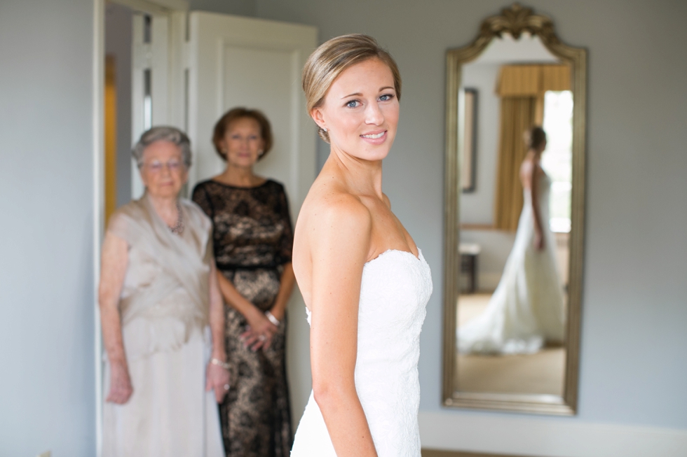 Tidewater Inn Wedding - Lovely Bride