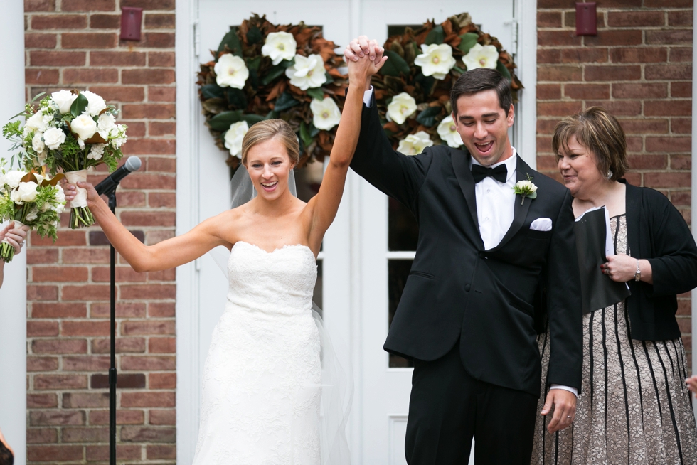 Tidewater Inn Outdoor Wedding Ceremony Photographs