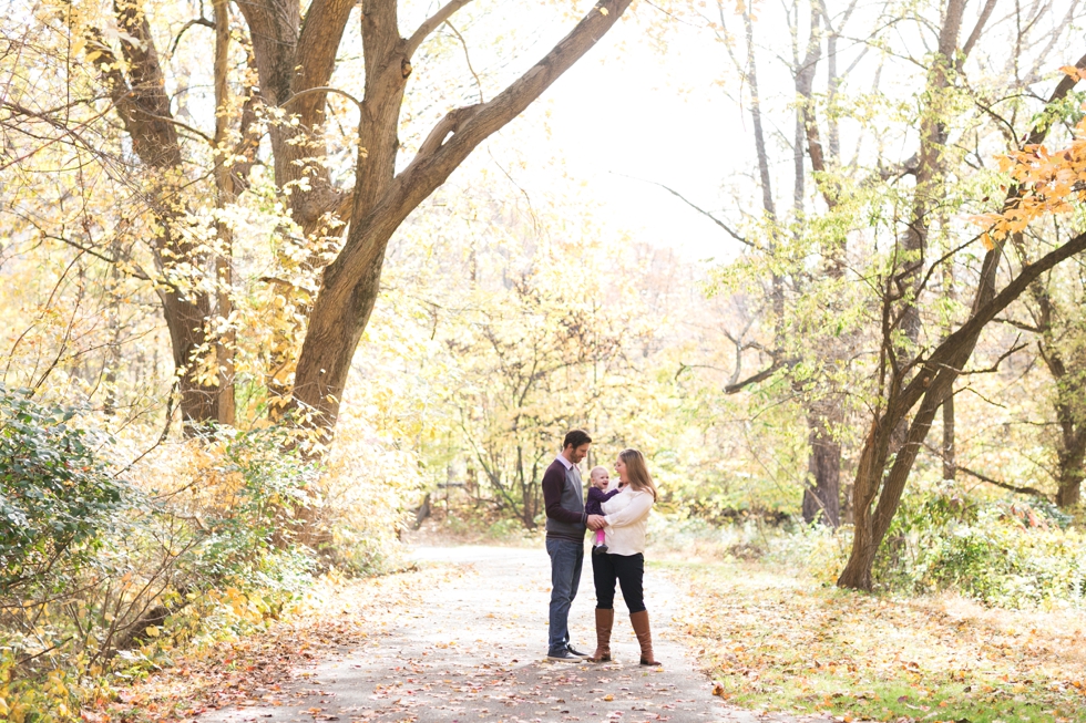 Philadelphia Pennypack Park Family Portrait Photographer