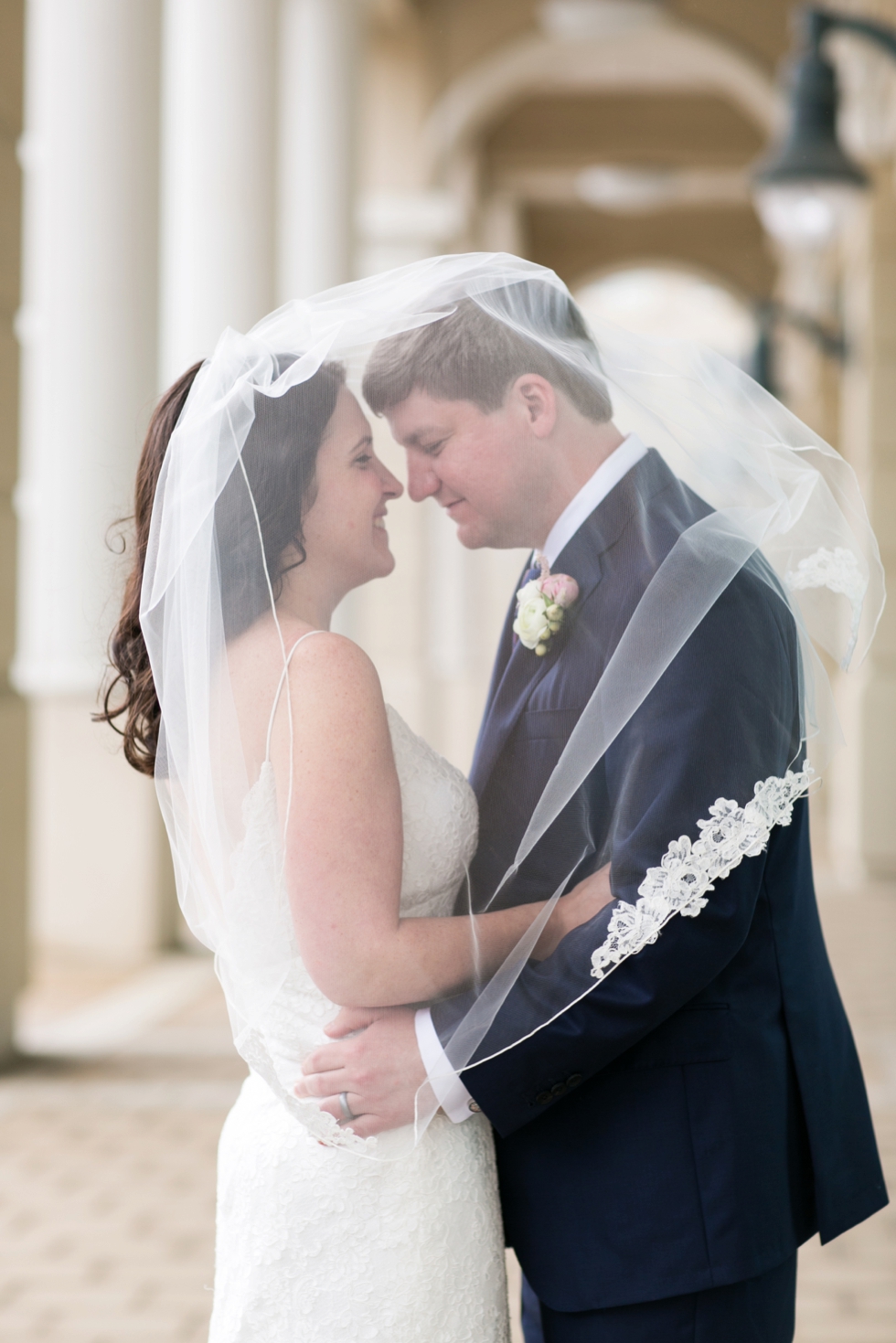 Annapolis Westin hotel wedding couple - Wedding Photographer from Philadelphia