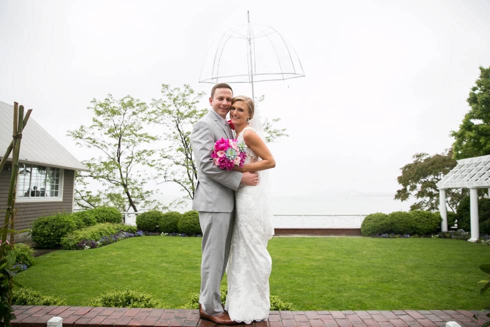 Rainy Annapolis Beach wedding - Philadelphia wedding photographer