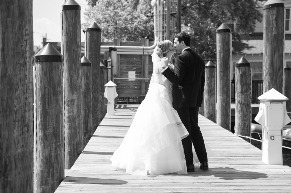 Annapolis City Dock wedding photography - Center city wedding photographer