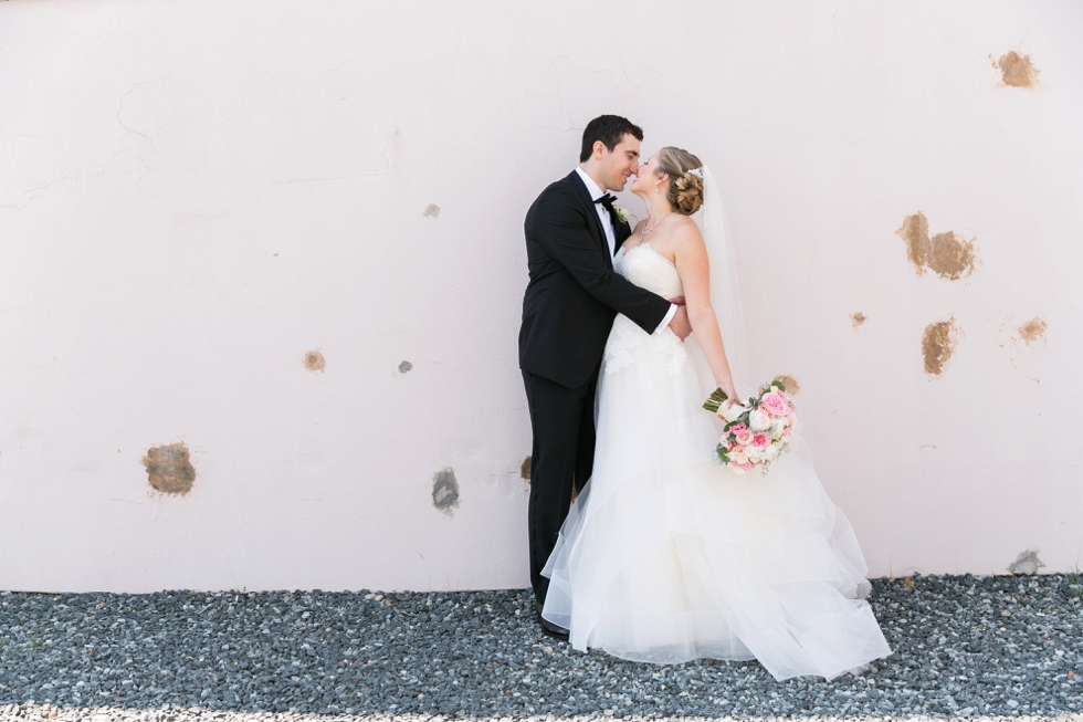 St Johns College Annapolis wedding photos - Center city wedding photographer