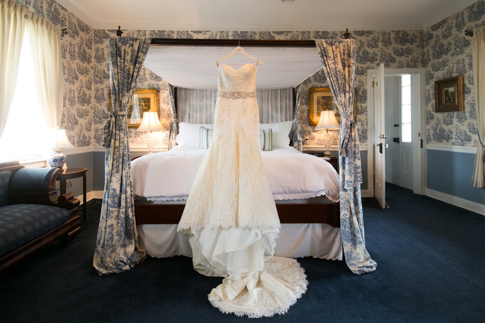 Philadelphia Wedding Photographer at Antrim 1844 Country House Hotel - Francescas Bridal