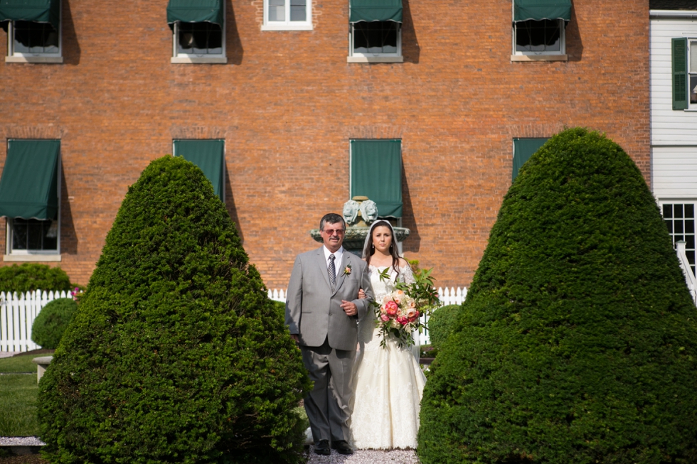 Philadelphia Wedding Photographer at Antrim 1844 Country House Hotel - Elizabeth Bailey Weddings