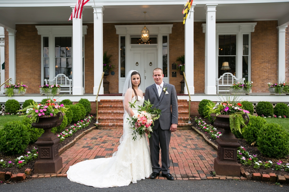 Philadelphia Wedding Photographer at Antrim 1844 Wedding Photos - Elizabeth Bailey Weddings