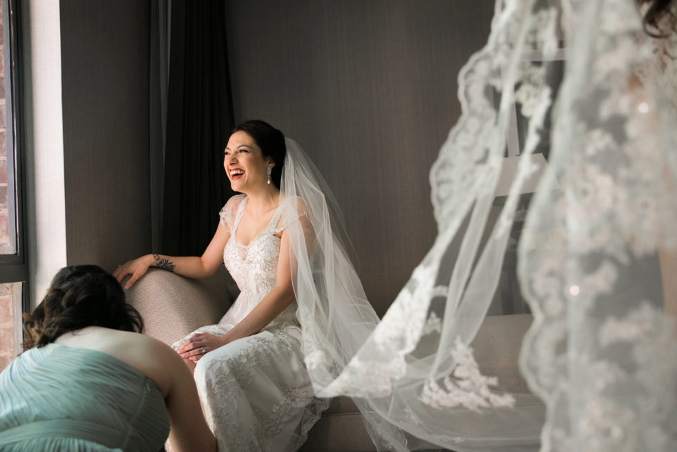 Philadelphia Wedding Photography - Lovely Bride Philadelphia Wedding Dress