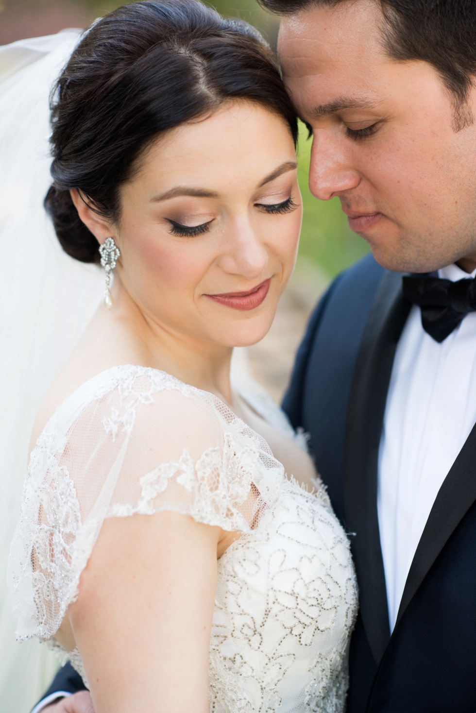 Philadelphia Wedding Photographer - Lovely Bride Philadelphia Wedding Dress