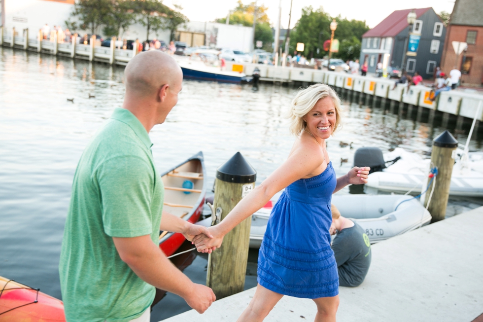 Maryland Engagement photography - Engagement Photos at City Dock Annapolis