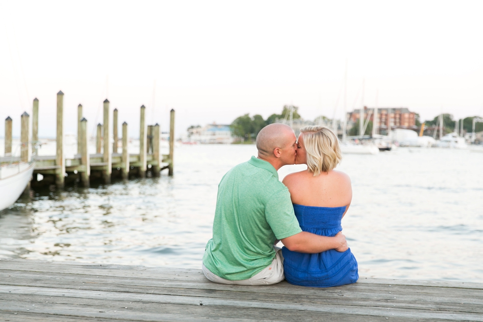 Maryland Engagement photography - Engagement Photos at City Dock Annapolis