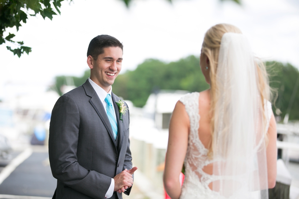 Wedding photographer in Philadelphia - Silver Swan Bayside First Look