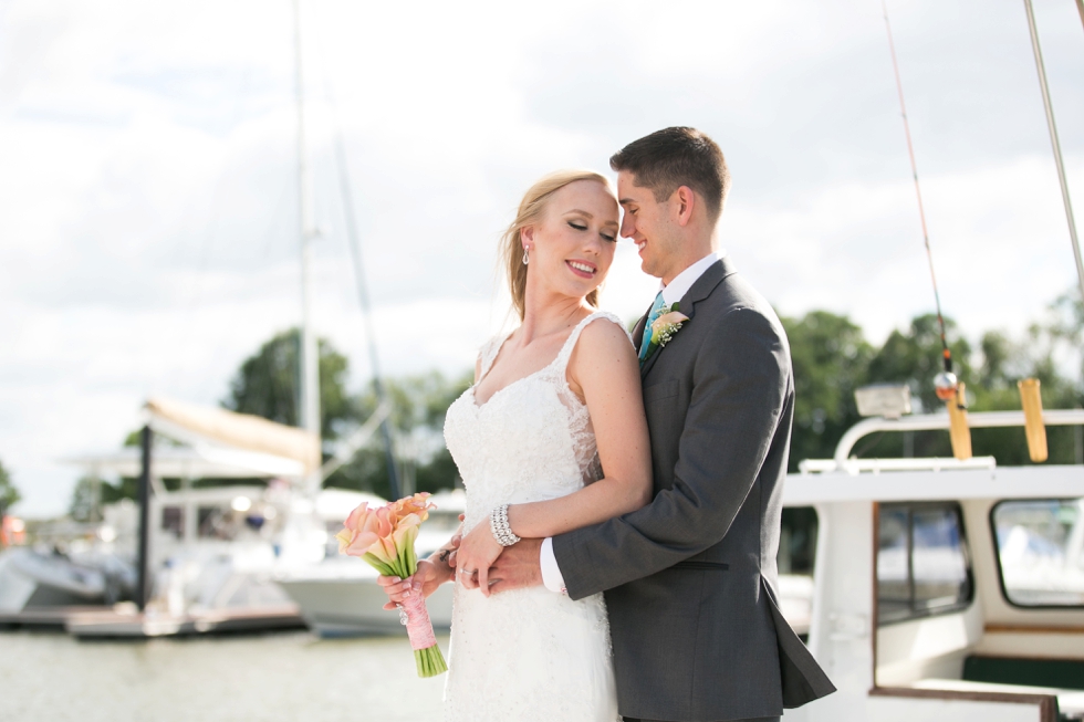 Chesapeake Bay Wedding photographer - Silver Swan Bayside Wedding couple