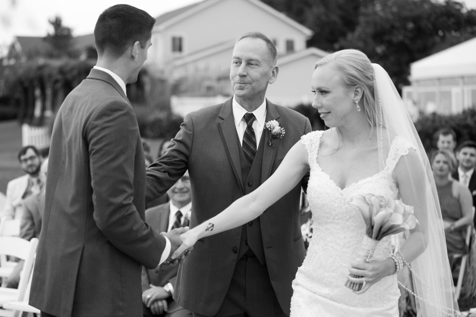 Chesapeake Bay Wedding photographer - Silver Swan Bayside Waterfront ceremony