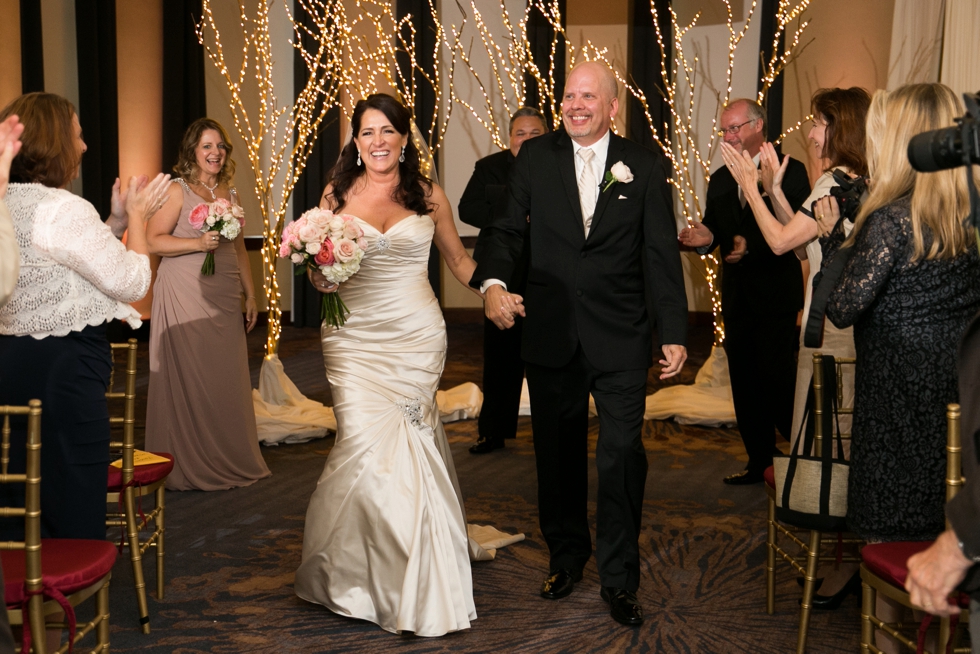 Downtown Annapolis Wedding Photographers - Westin Hotel Indoor Ceremony