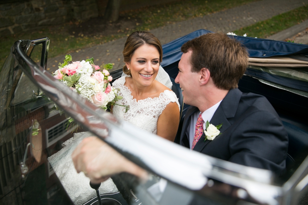 Vintage Car wedding couple - Philadelphia wedding photographers at Widehall