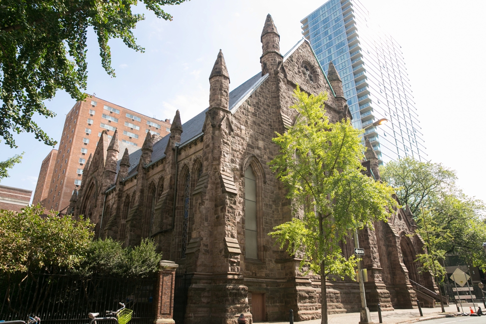 First Unitarian Church of Philadelphia Wedding Ceremony - Rittenhouse Square Photographer