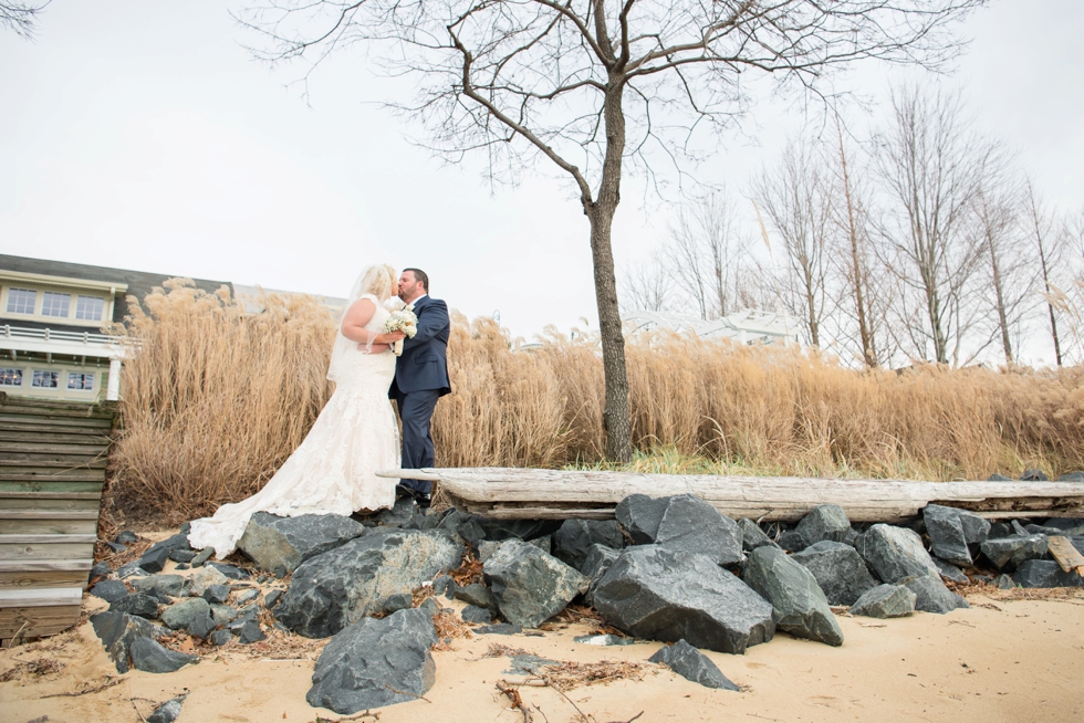 Chesapeake Bay Beach Winter Wedding Photographers