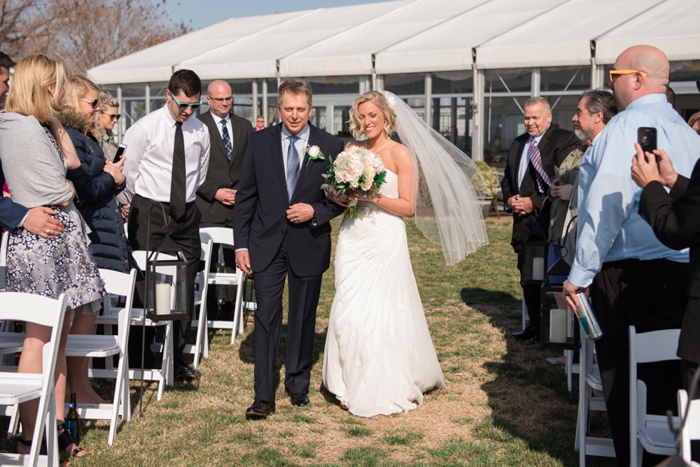 Eastern Shore Wedding Photographer - Silver Swan Bayside outdoor ceremony