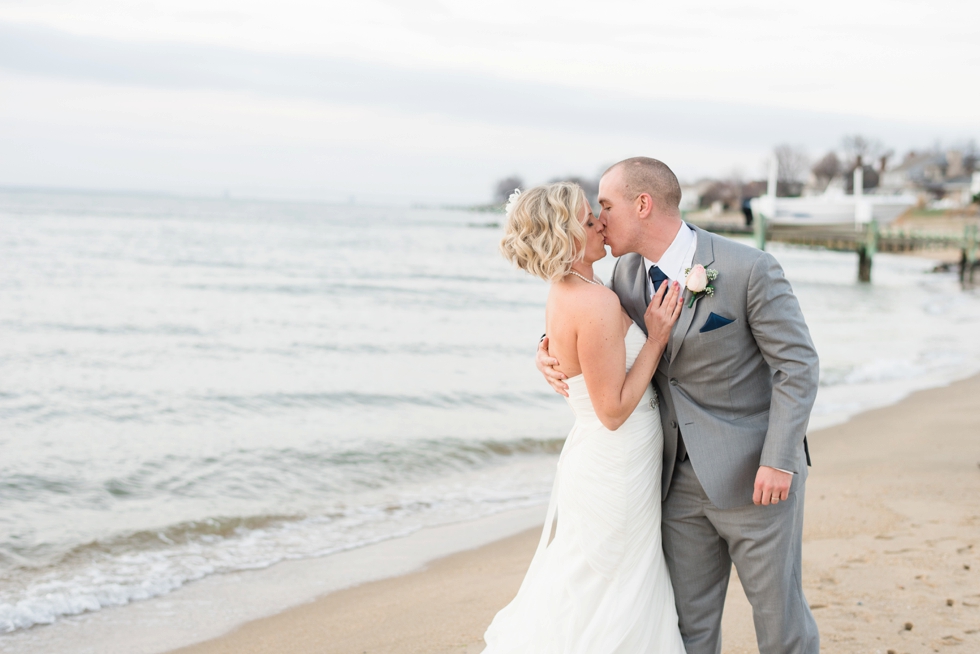 Silver Swan Bayside - Wedding Photographer from Philadelphia