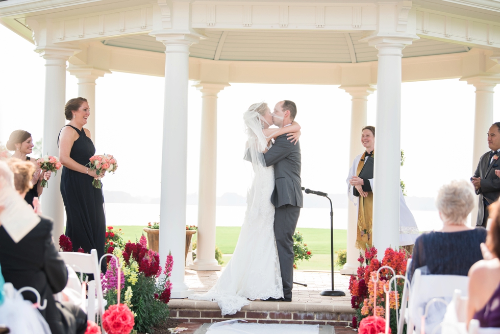 Destination Wedding Photographer in Williamsburg VA -Two Rivers Country Club Ceremony