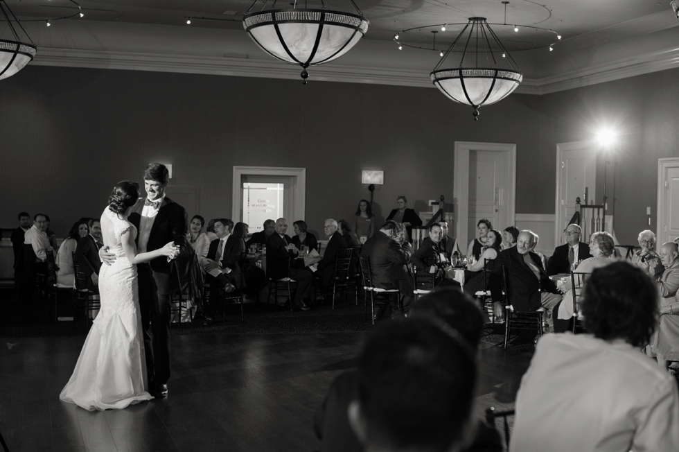 Tidewater Inn Easton Maryland Wedding First Dance