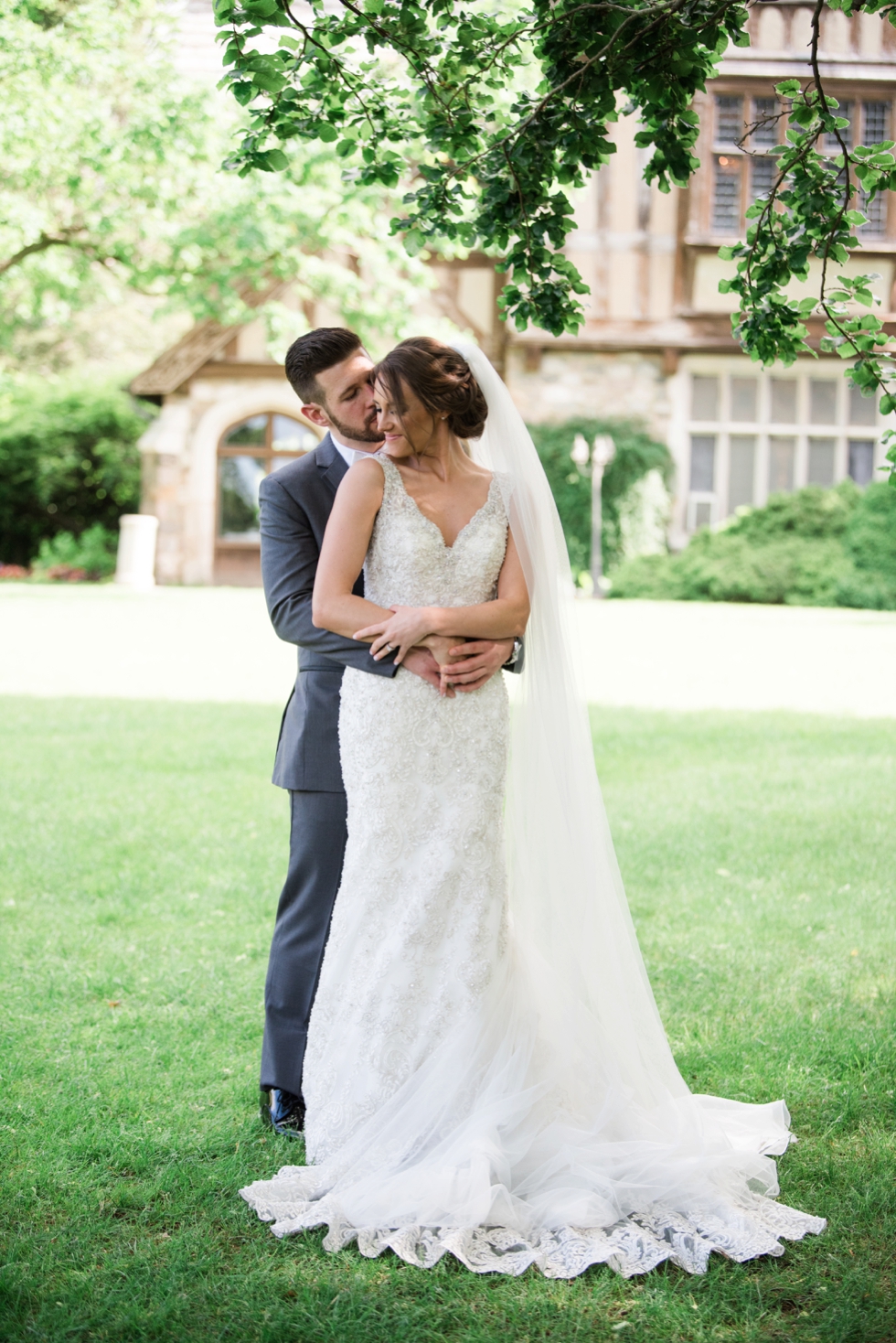 Skyland Manor Castle Wedding photos - Philadelphia wedding photographers