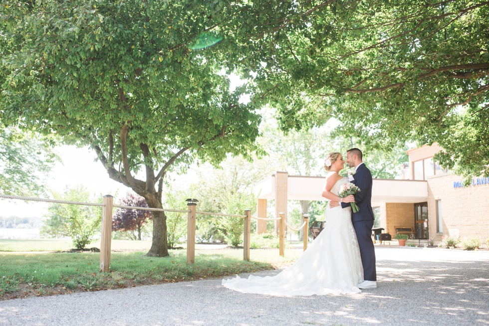 Wedding photographer from Philadelphia - Yacht Club spring Wedding