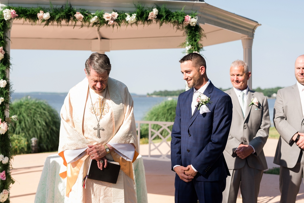 Philadelphia Wedding photographer - Waterfront Shore Wedding Ceremony