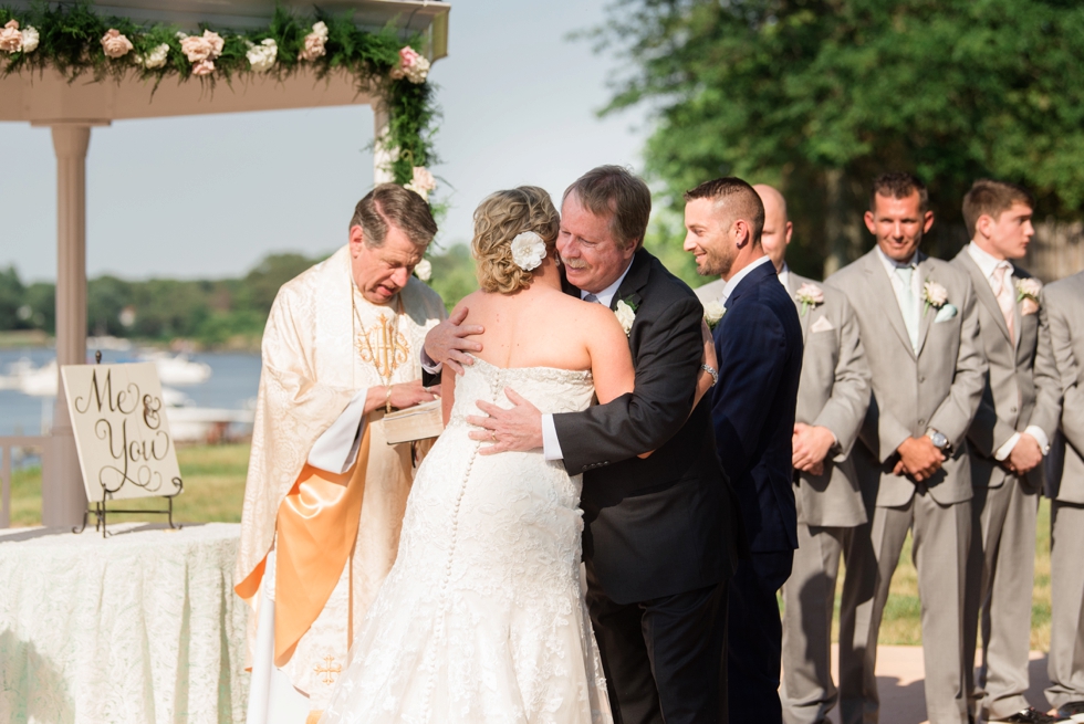 Philadelphia Wedding photographer - Waterfront Shore Wedding Ceremony