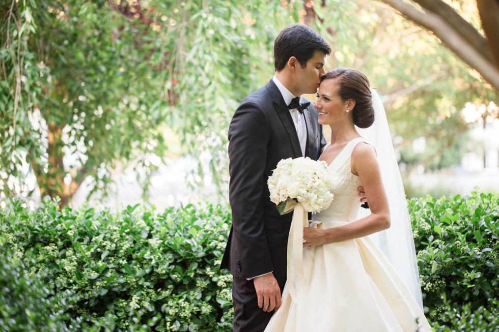 Wedding photo at Tidewater Inn Eastern Shore Maryland