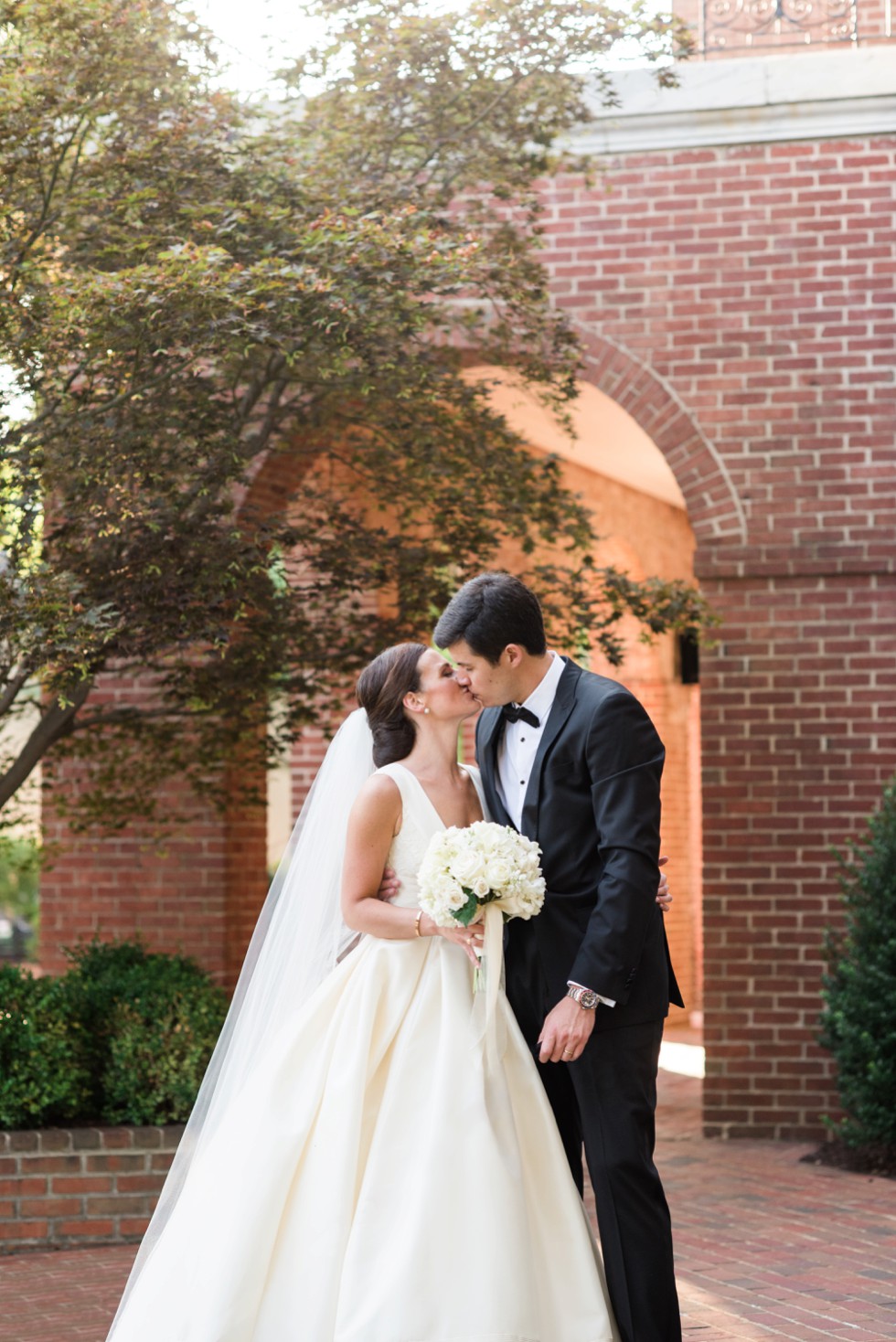 Pet Friendly Wedding Venue - Tidewater Inn Wedding 